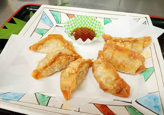揚げ餃子